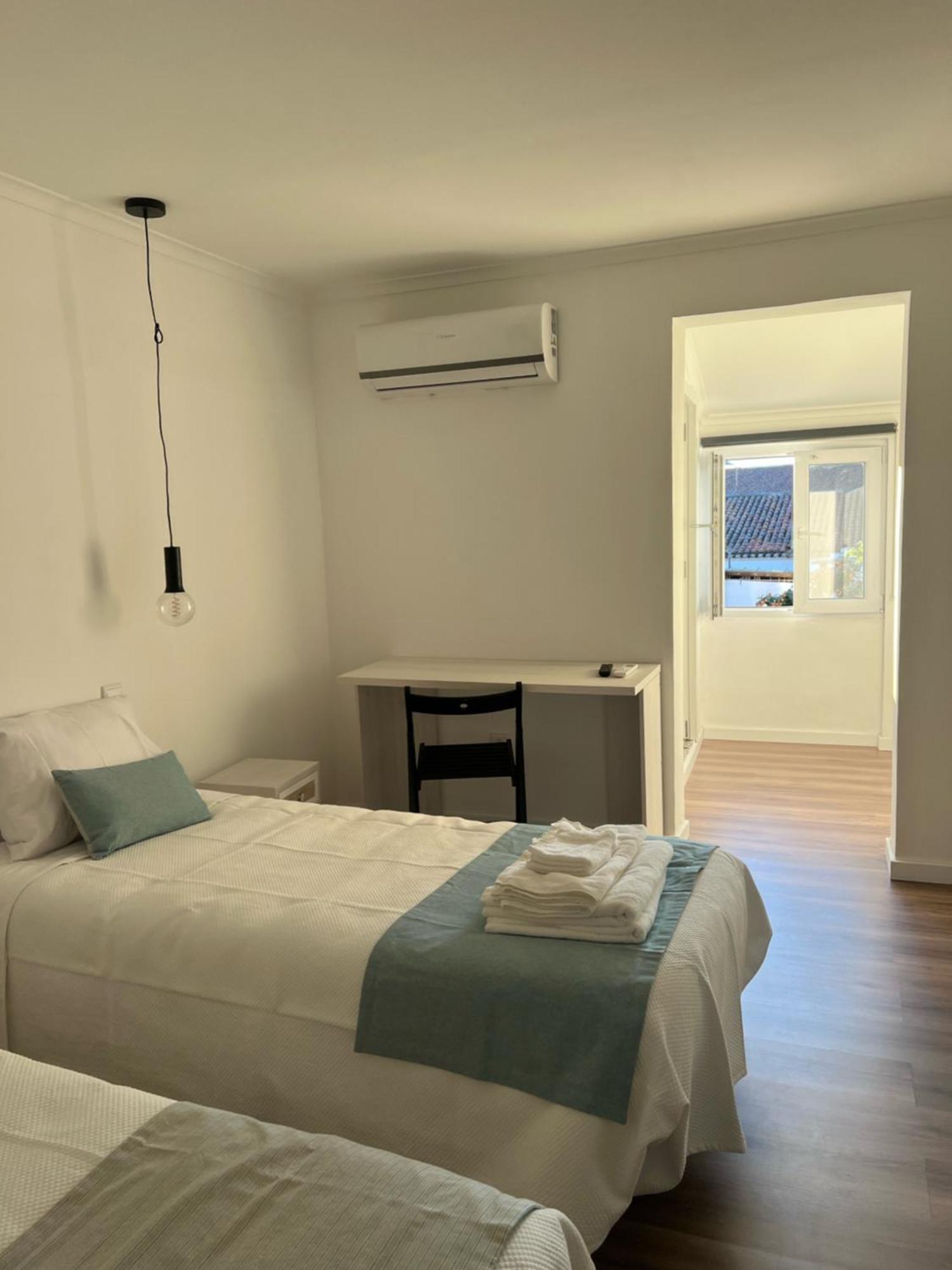 Al44 Hostel Beja Ngoại thất bức ảnh